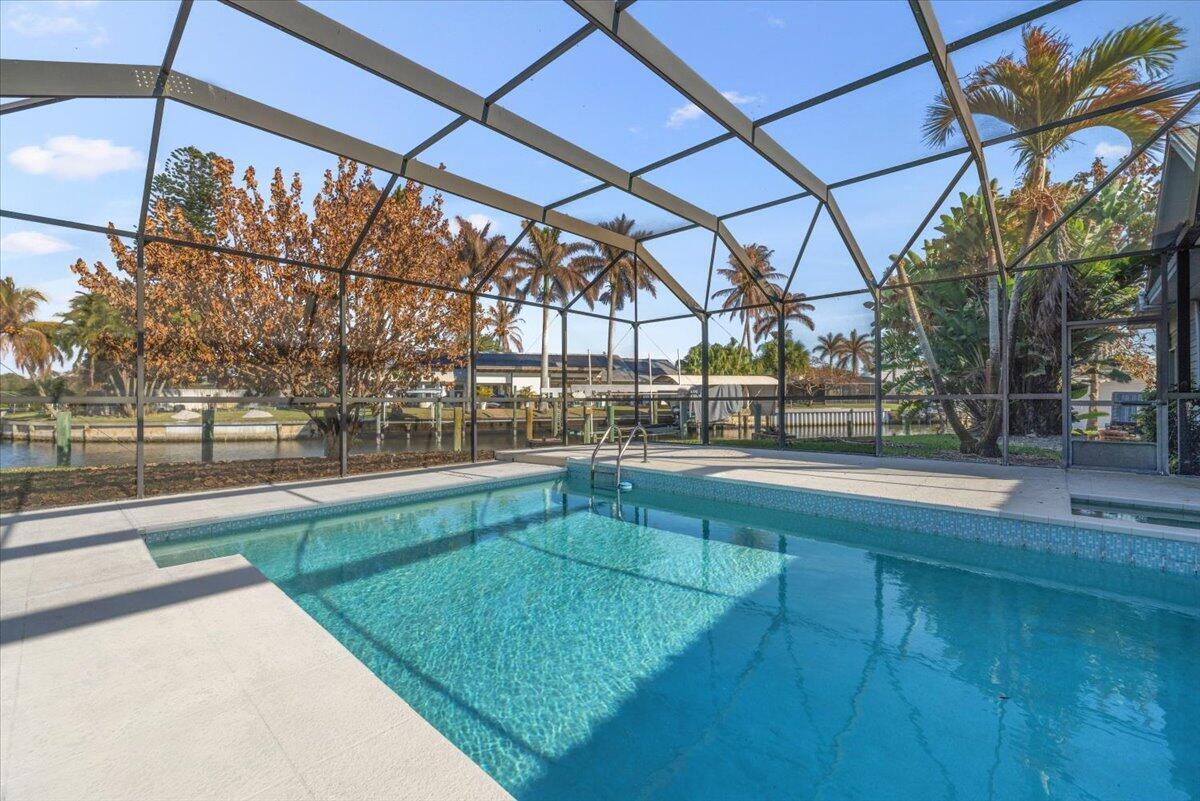 VERO SHORES UNIT 1 - Residential