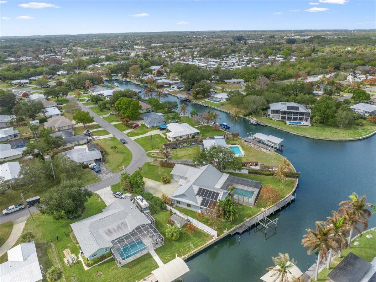 VERO SHORES UNIT 1 - Residential