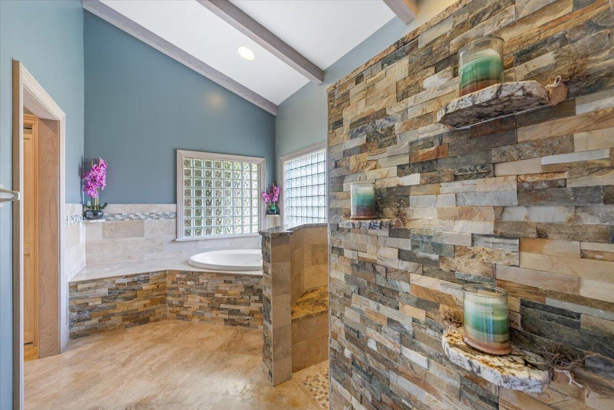 VERO SHORES UNIT 1 - Residential