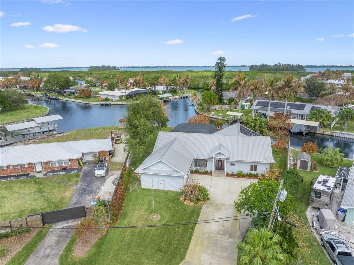 VERO SHORES UNIT 1 - Residential