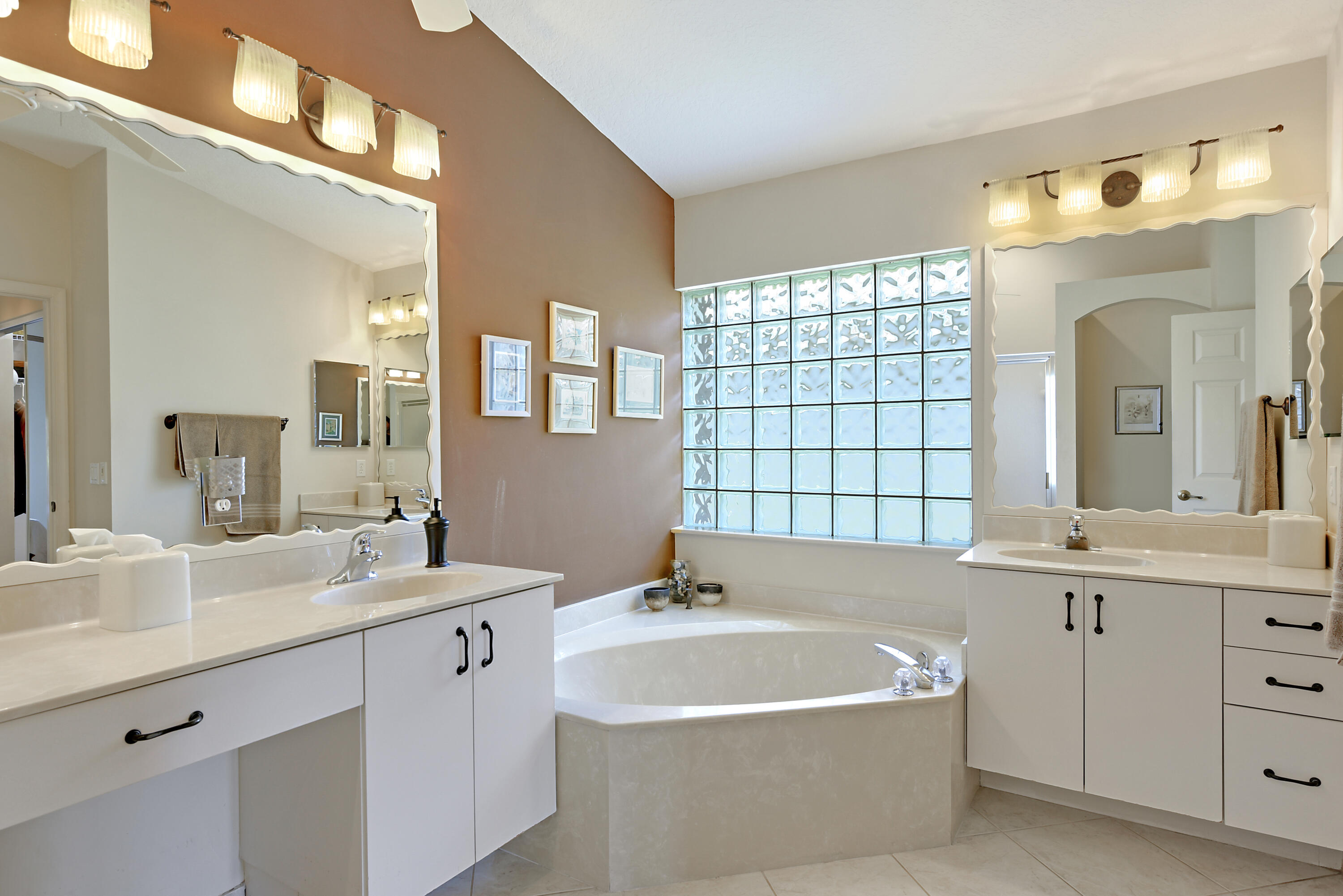 Ponte Vecchio - Residential