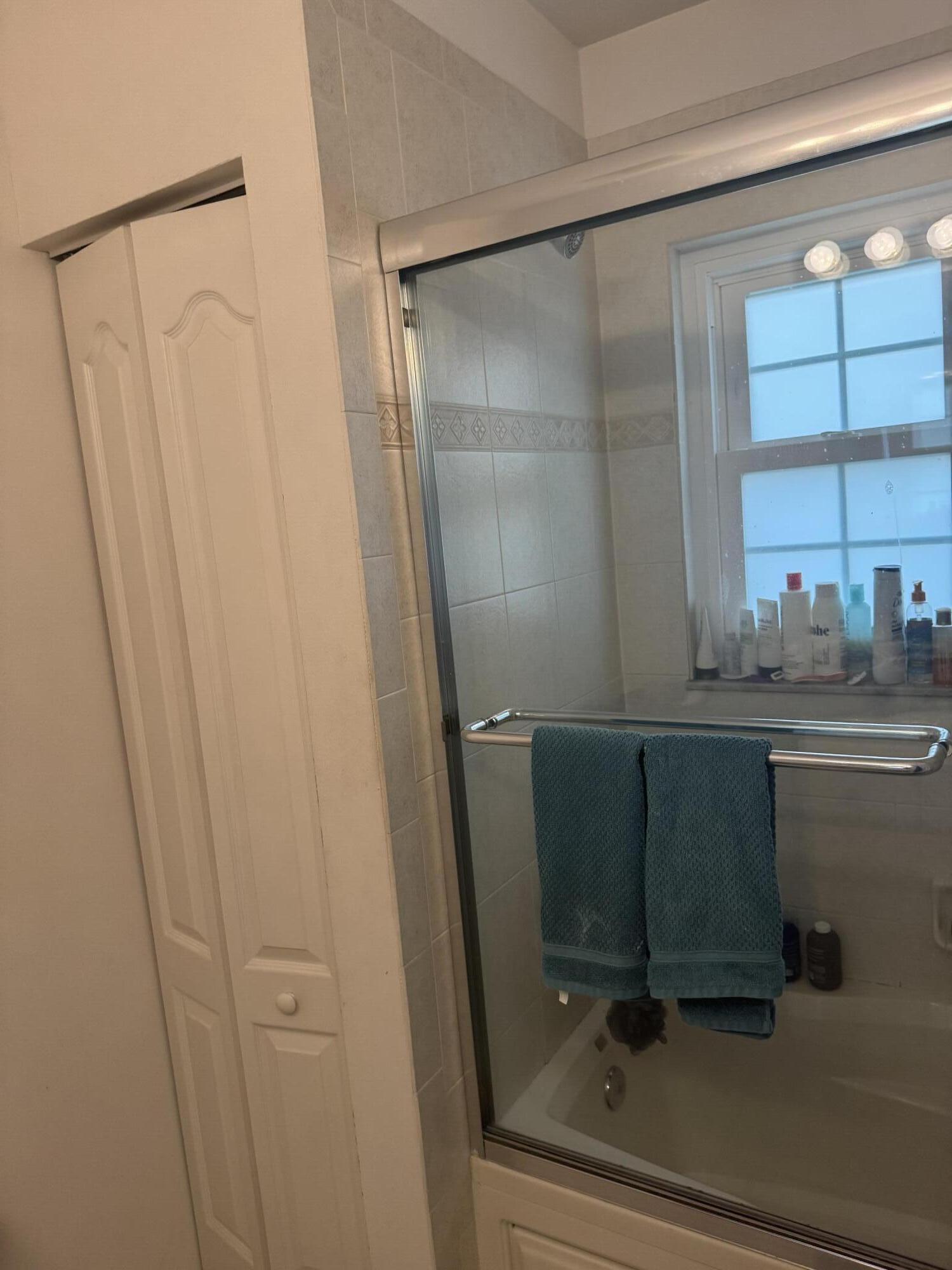 EAST LAKE VILLAGE NO 3 - Residential