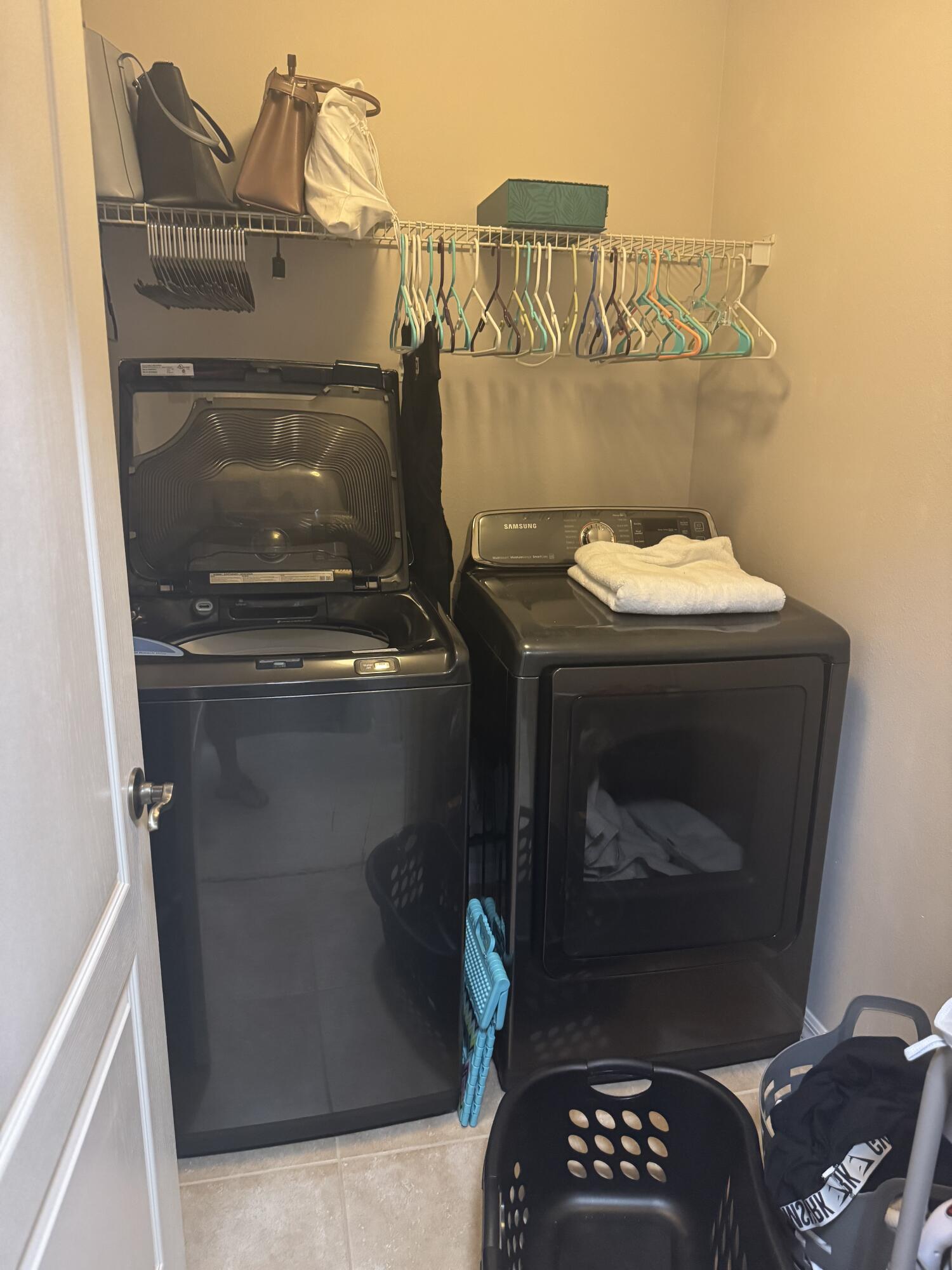 EAST LAKE VILLAGE NO 3 - Residential