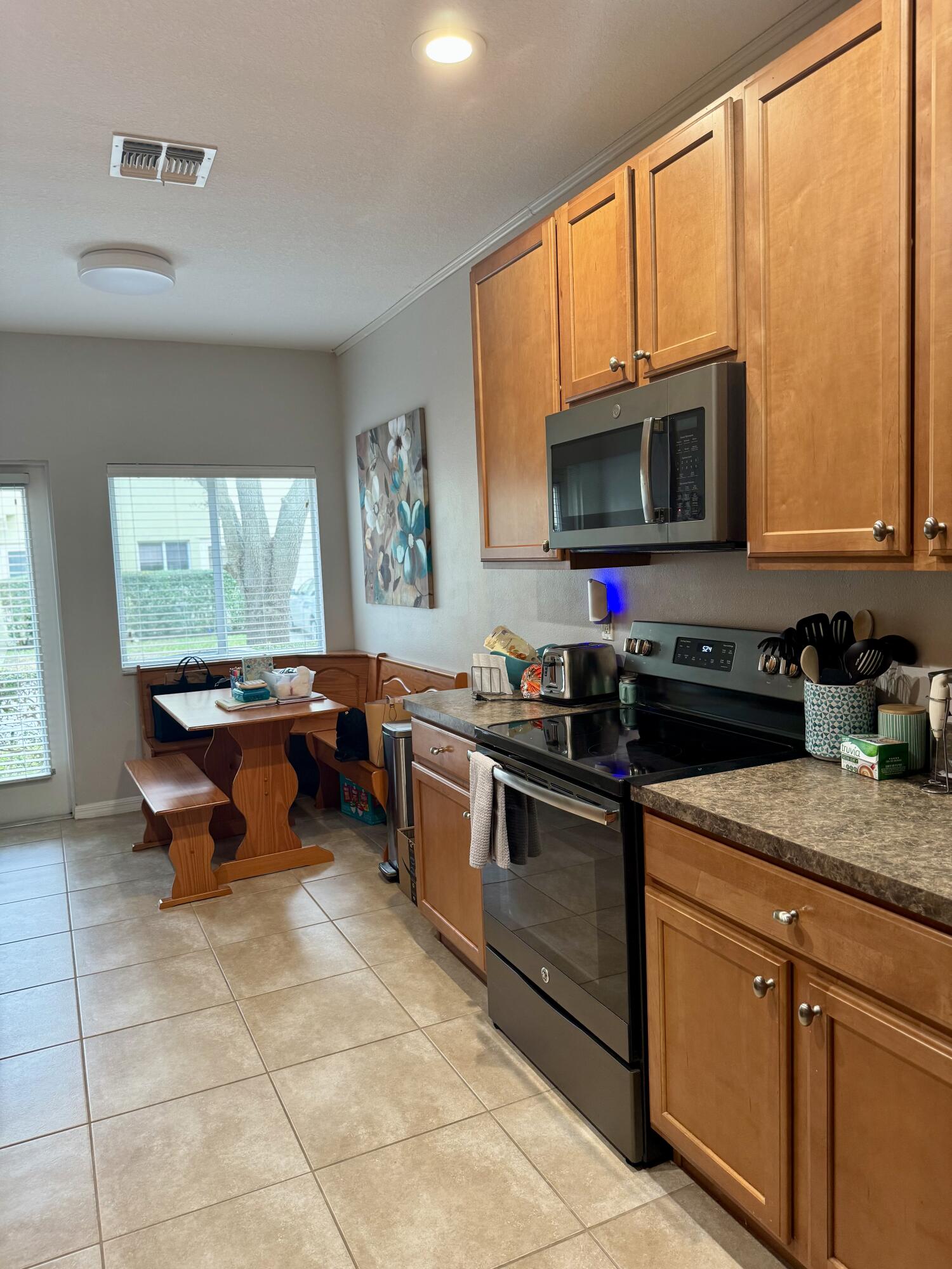 EAST LAKE VILLAGE NO 3 - Residential