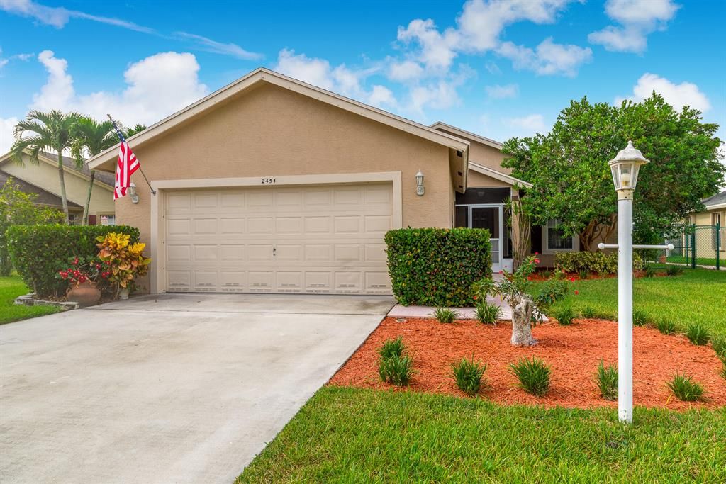 Photo of 2454 SW Riviera Road, Stuart, FL 34997 (MLS # R10822086)