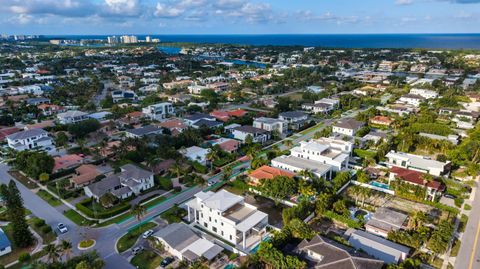 Tiny photo for 310 NE 2nd Street, Boca Raton, FL 33432 (MLS # B26019926)