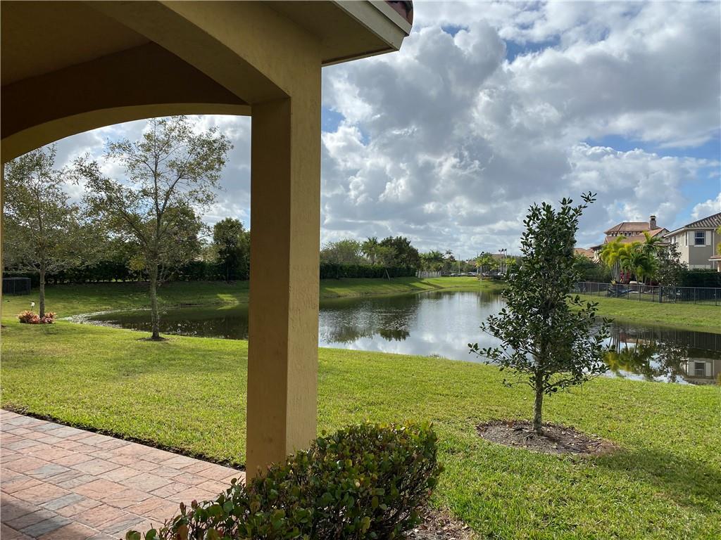 Debuys 180-147 B - Residential Lease