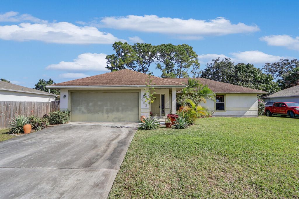 Photo of 952 SW Commonwealth Road, Port Saint Lucie, FL 34953 (MLS # R10958301)
