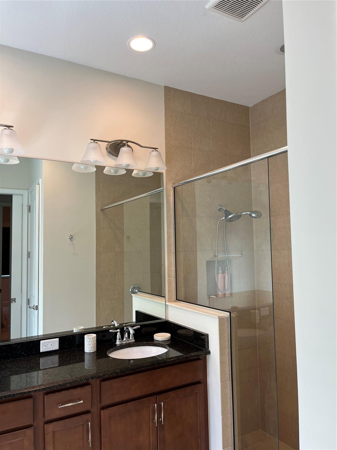 Hammocks of Westlake - Residential