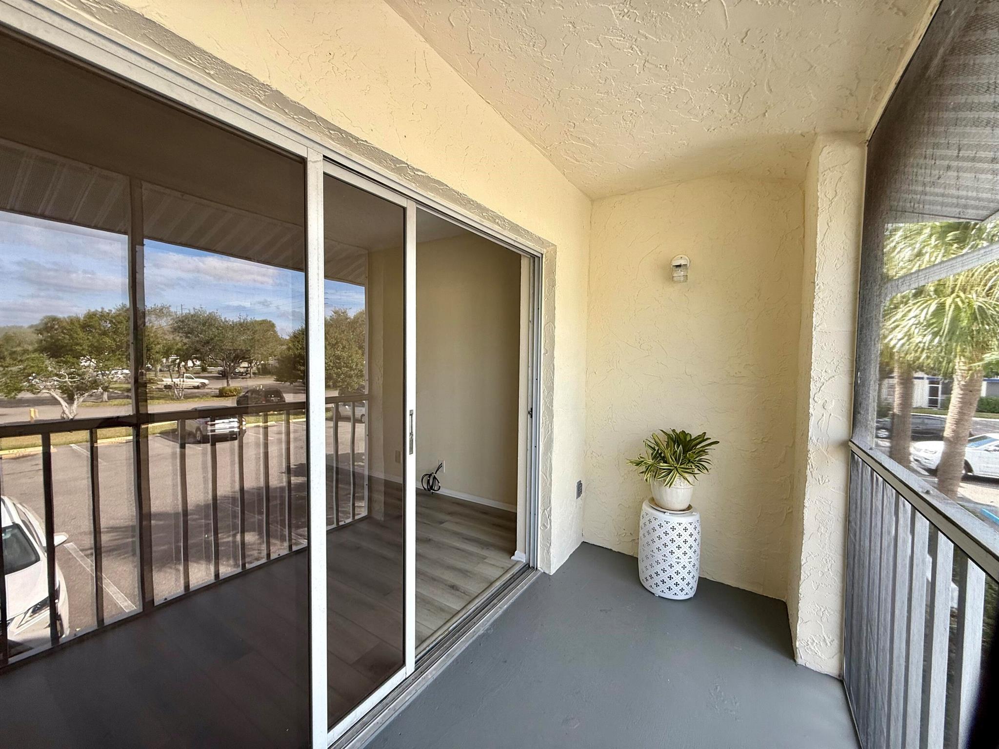 MIDPORT PLACE I, A CONDOM - Residential Lease