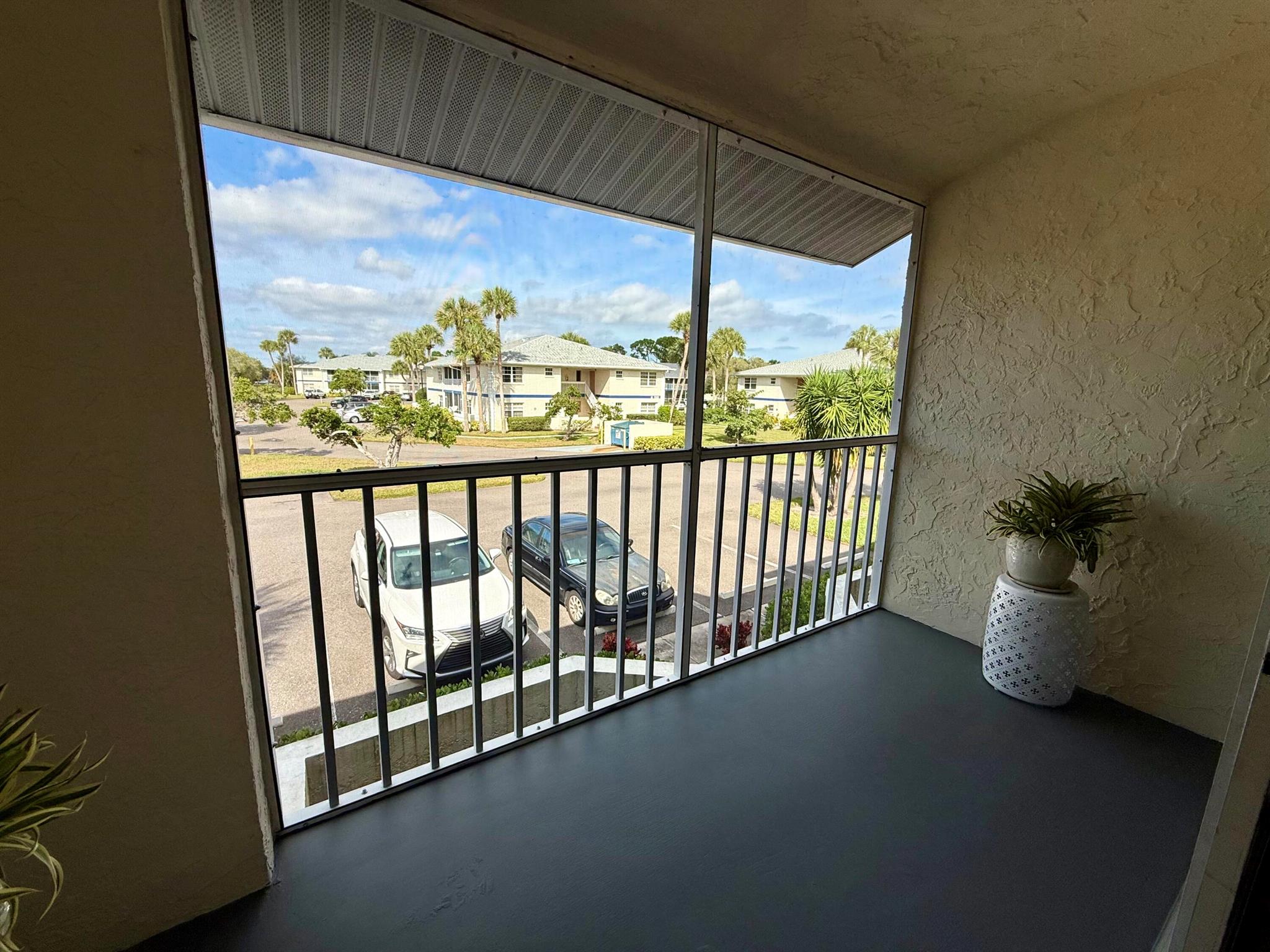 MIDPORT PLACE I, A CONDOM - Residential Lease