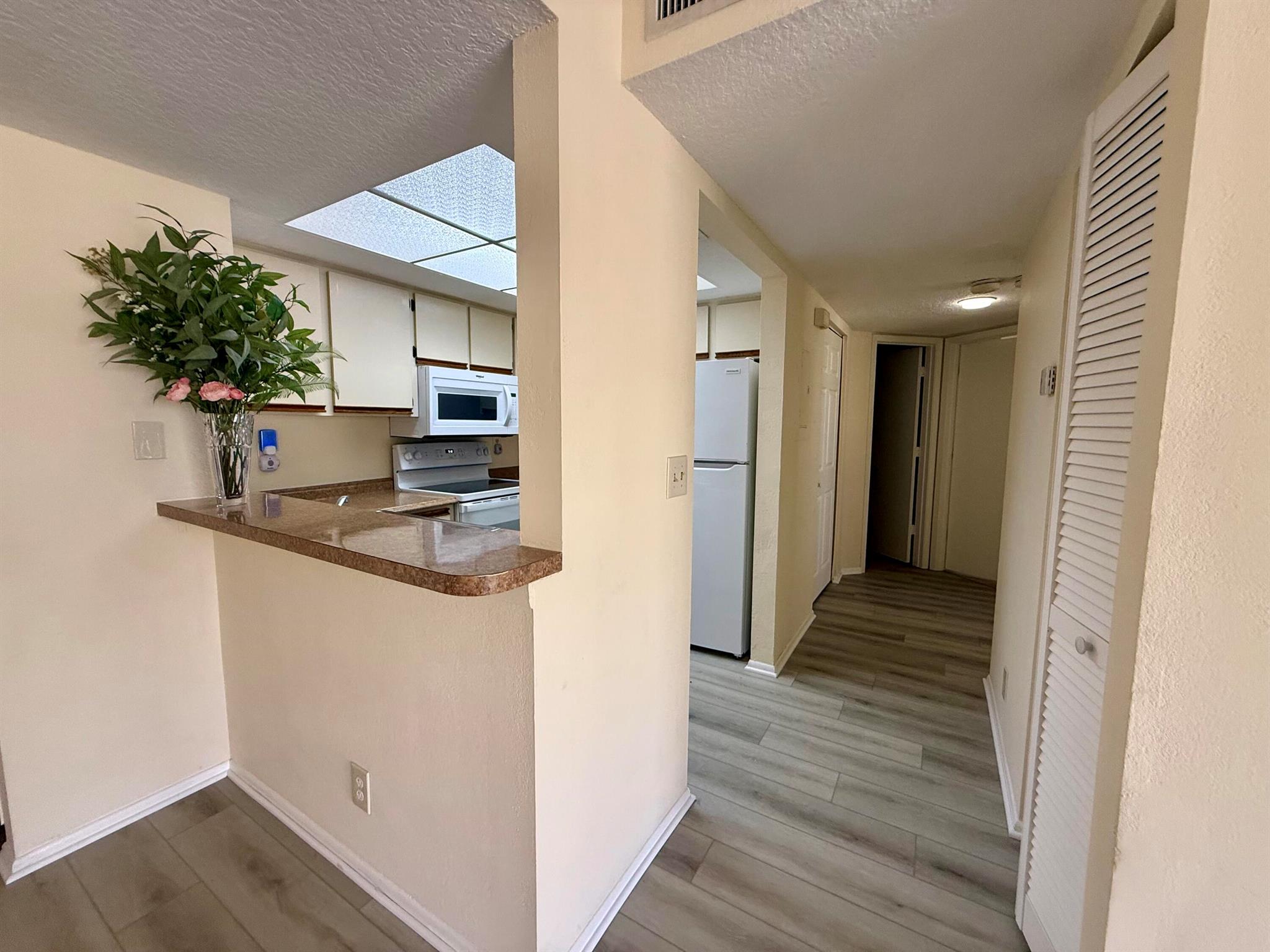 MIDPORT PLACE I, A CONDOM - Residential Lease