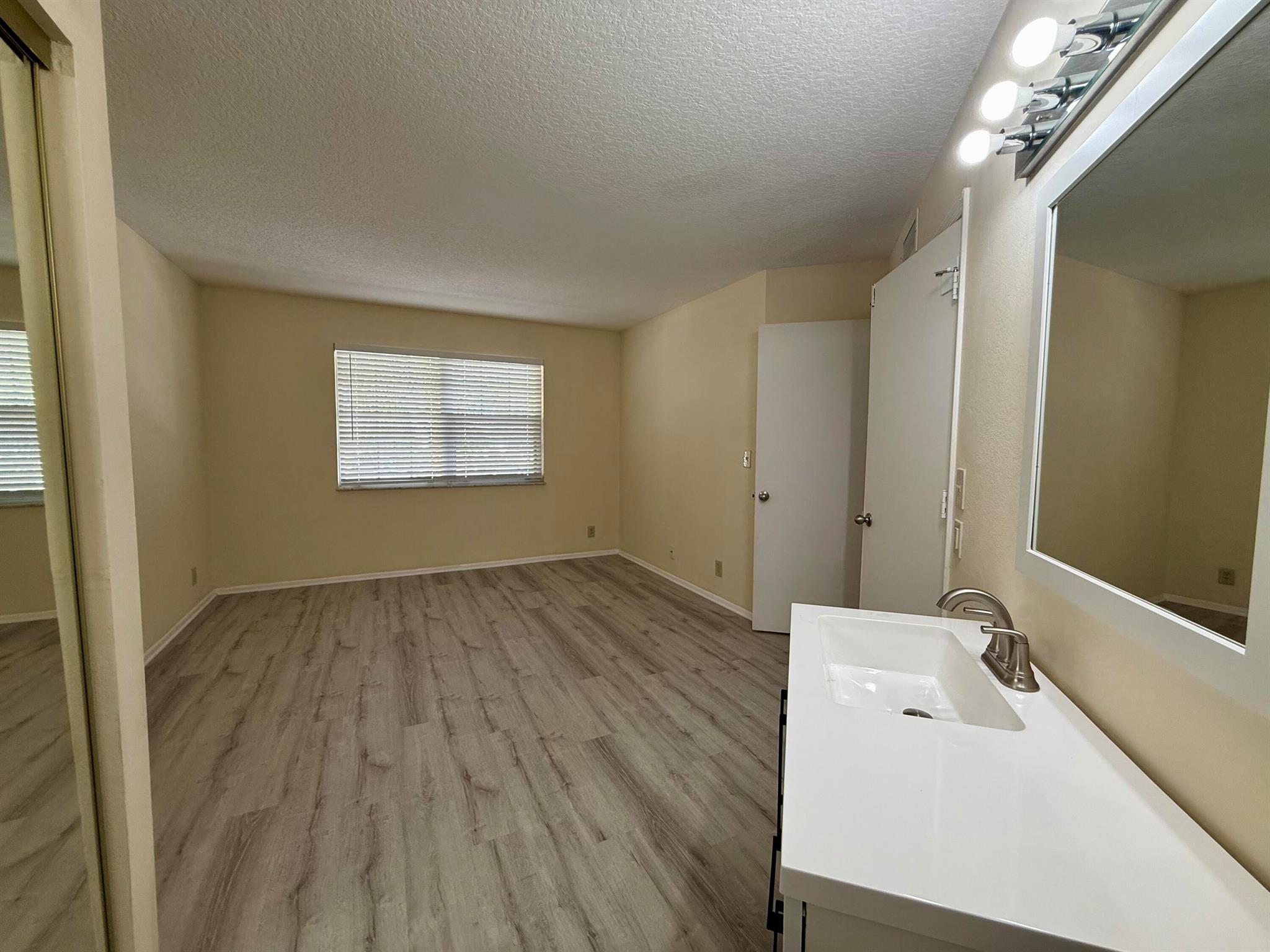 MIDPORT PLACE I, A CONDOM - Residential Lease