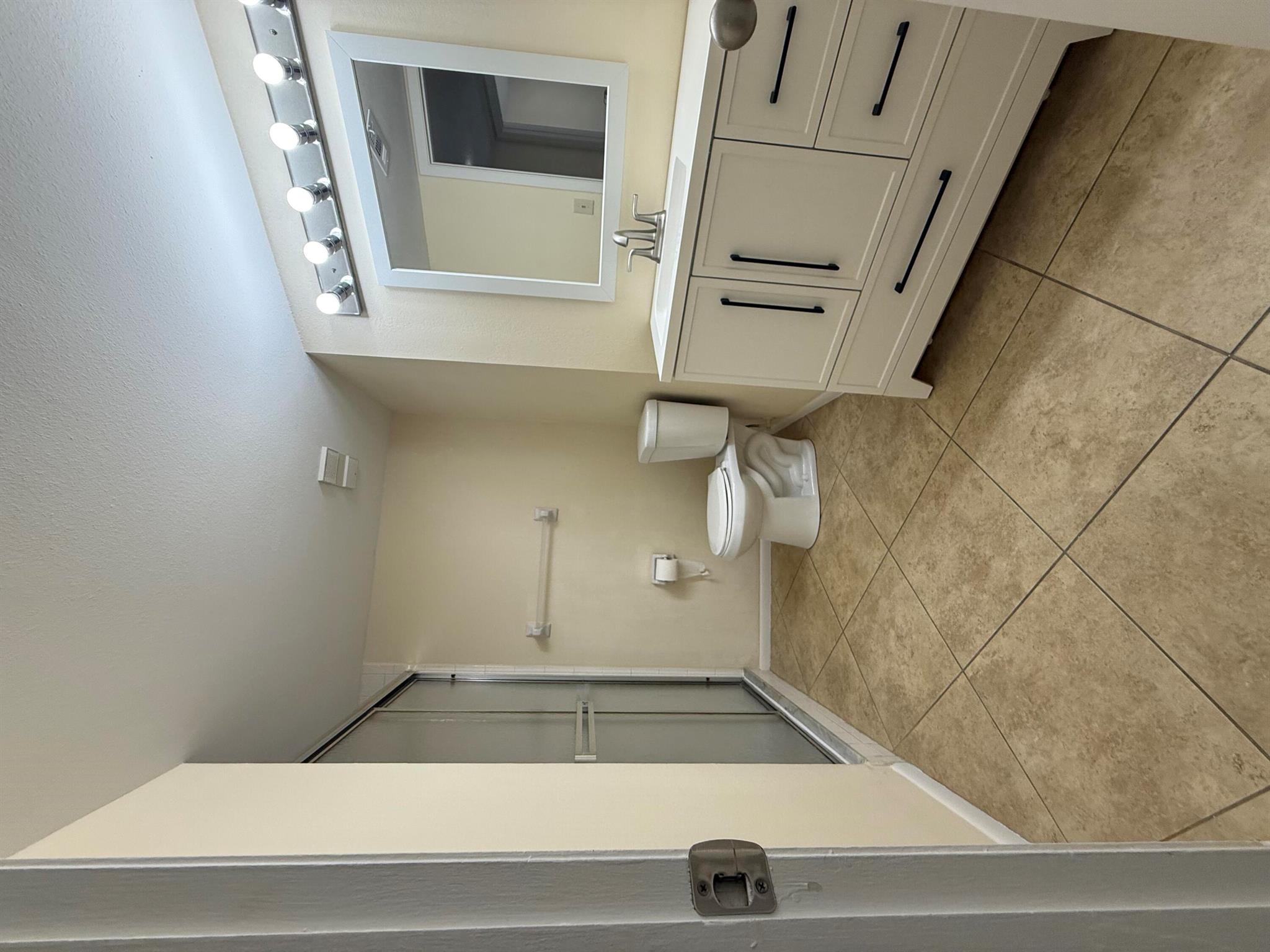 MIDPORT PLACE I, A CONDOM - Residential Lease