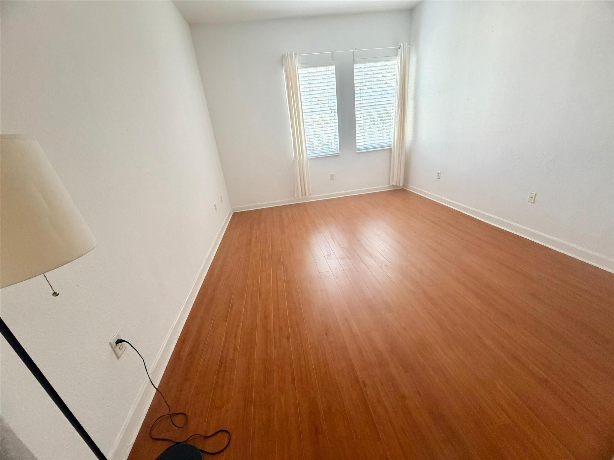 COURTYARDS - Residential