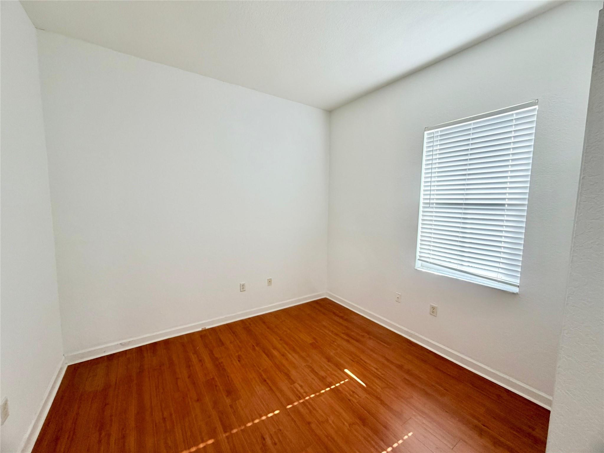 COURTYARDS - Residential