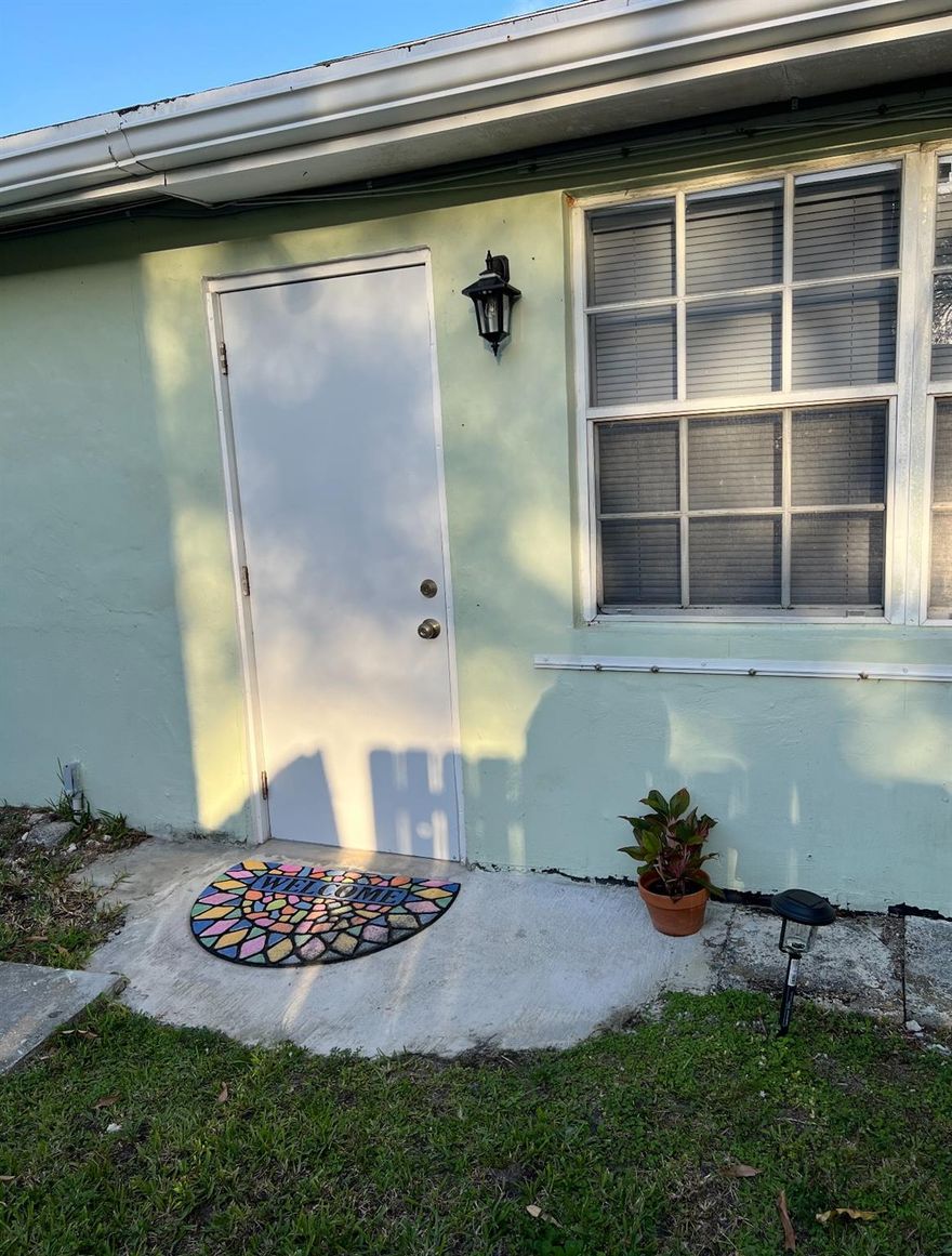 This is a one bedroom. Another  is without a closet, can be used as an office or Den. It has a full bathroom, and full kitchen. Recently painted, nice and clean. The unit has its own entrance. Rent Price includes water, electric. No washer or Dryer. MAIN HOUSE IS OCCUPIED. Great location, Close to highway, Airport, Major mall, place of worship. No Smoking in or around the common area.
