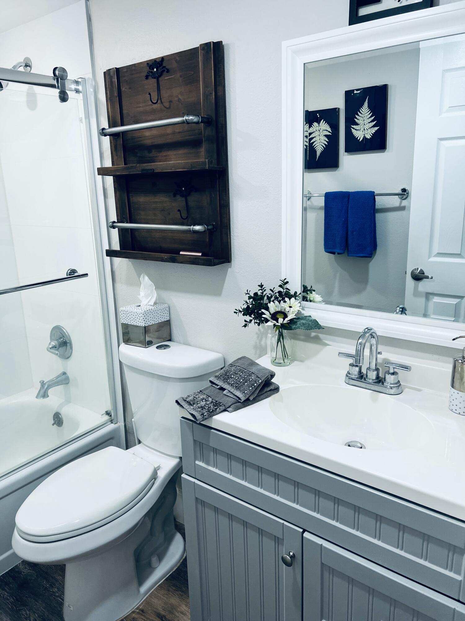 KINGS POINT - Residential Lease