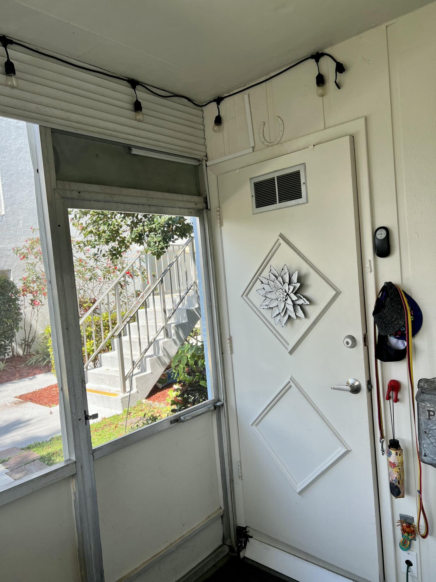 KINGS POINT - Residential Lease