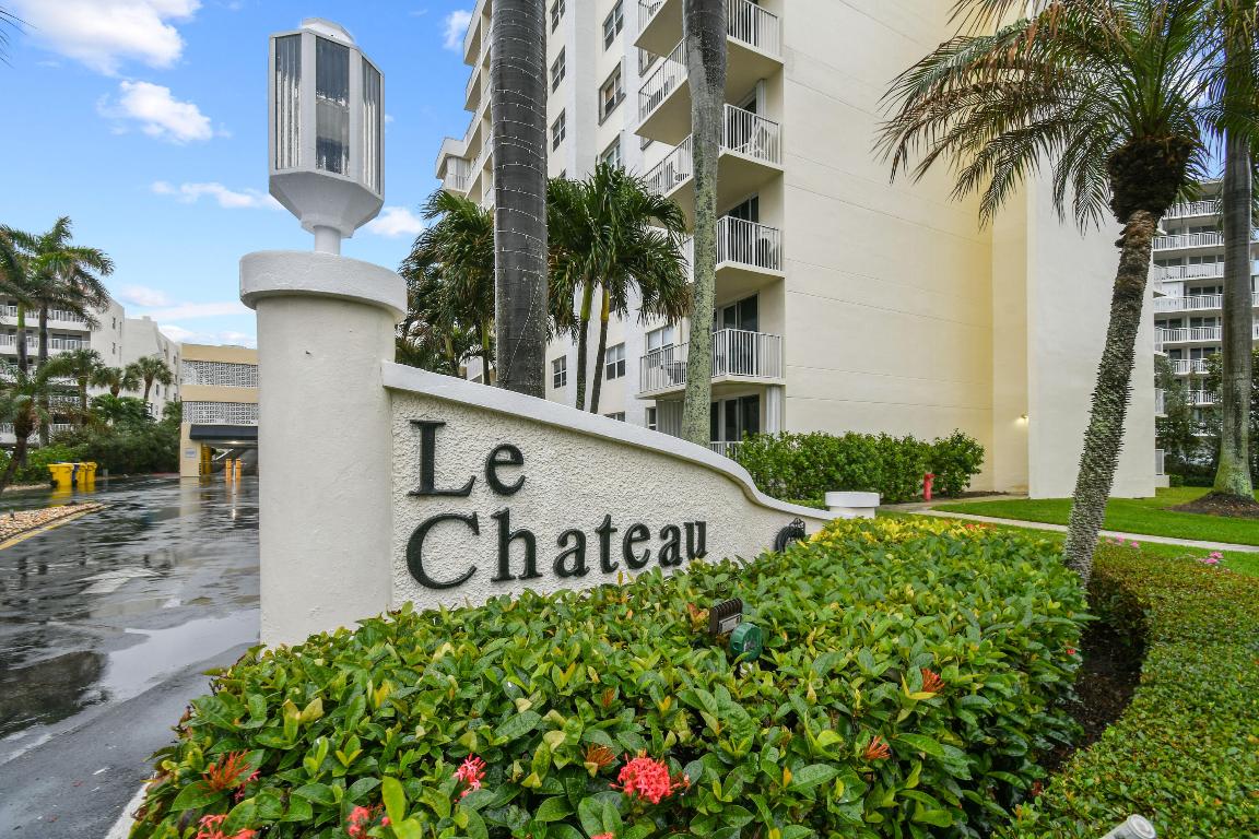 LE CHATEAU ROYAL CONDO - Residential