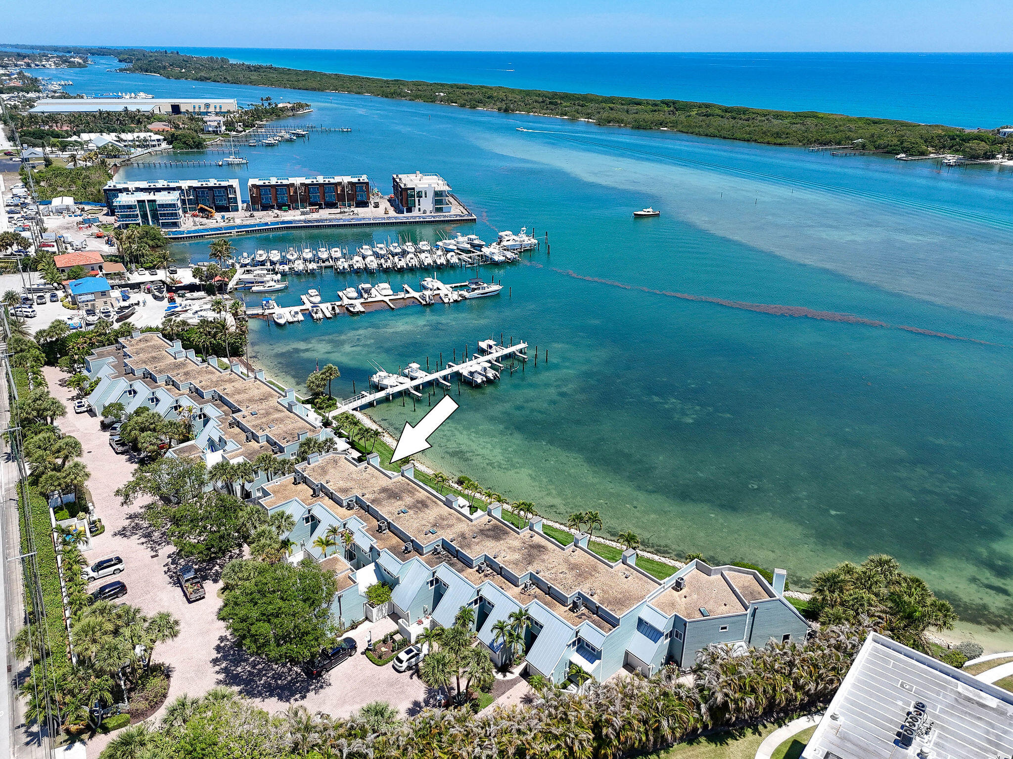 SCRIMSHAW ON THE BAY - Residential