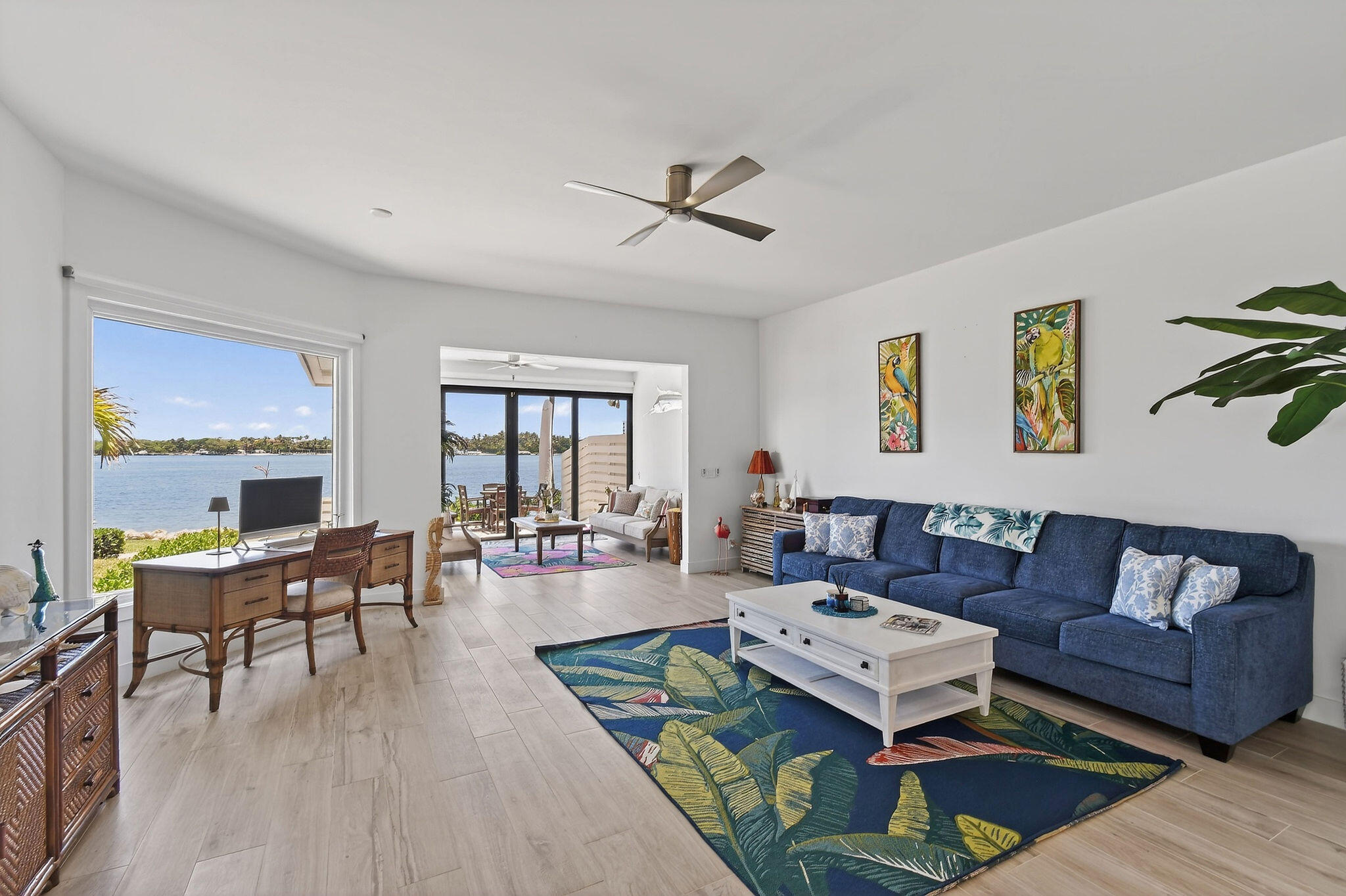 SCRIMSHAW ON THE BAY - Residential