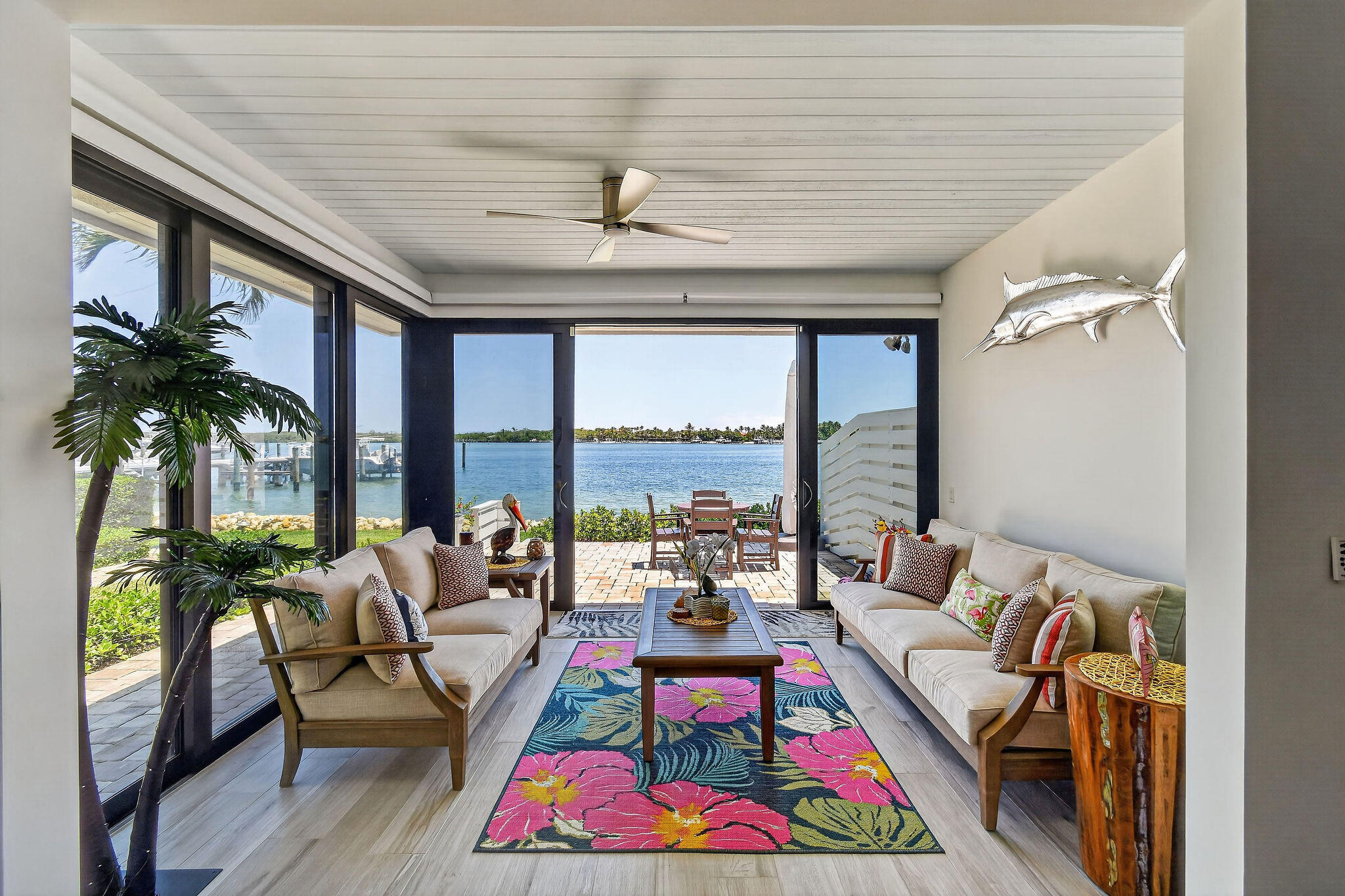 SCRIMSHAW ON THE BAY - Residential