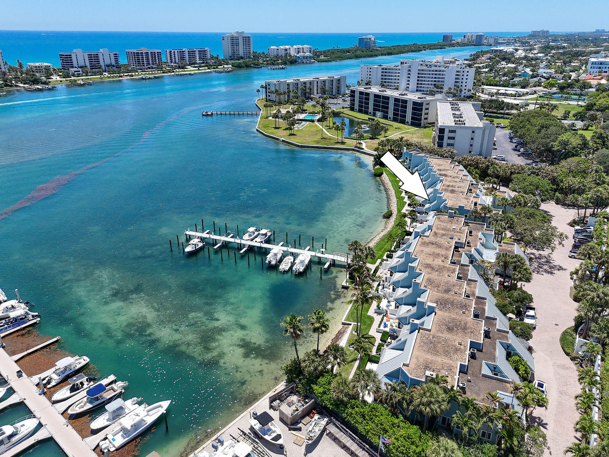 SCRIMSHAW ON THE BAY - Residential