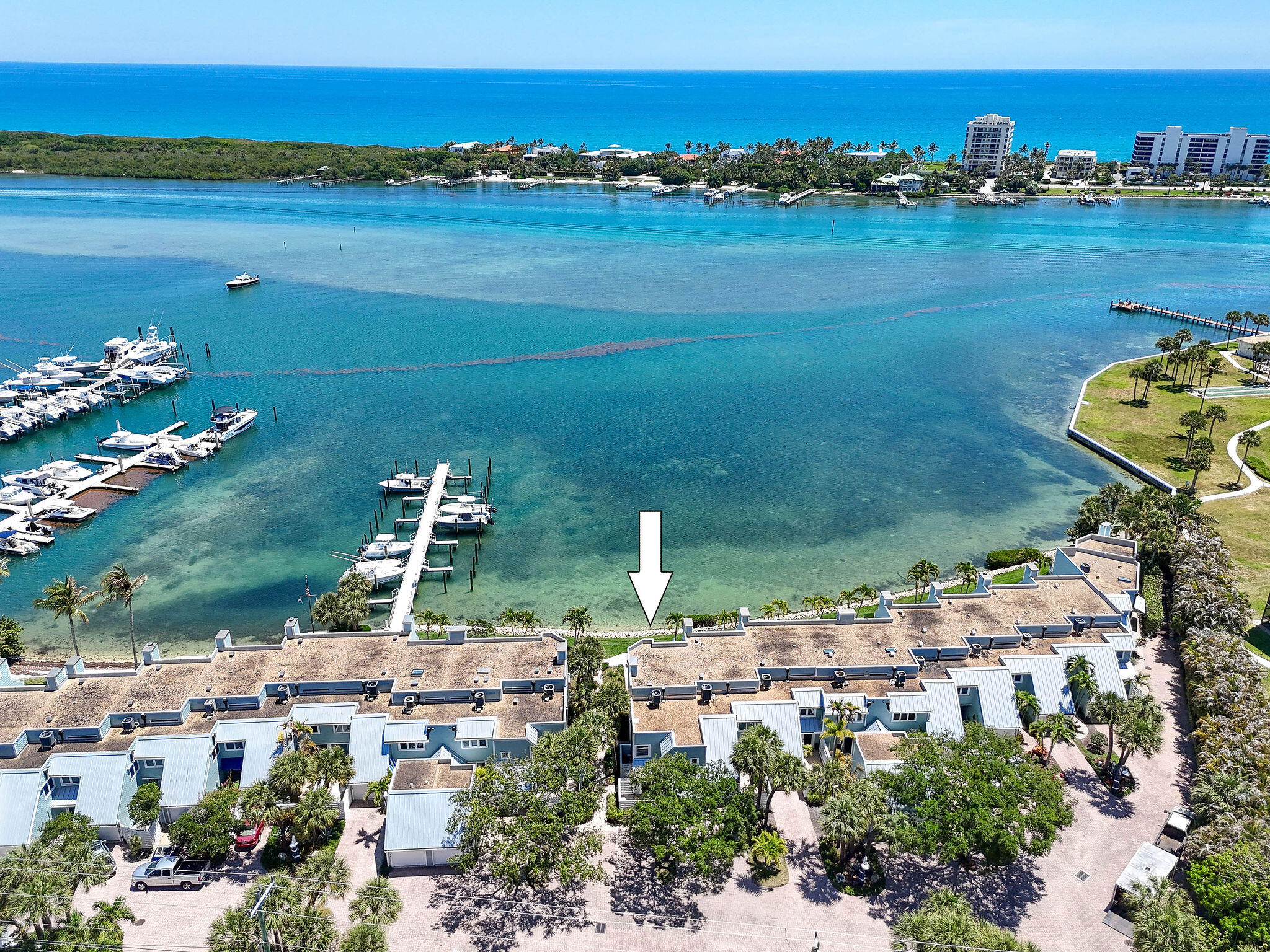 SCRIMSHAW ON THE BAY - Residential