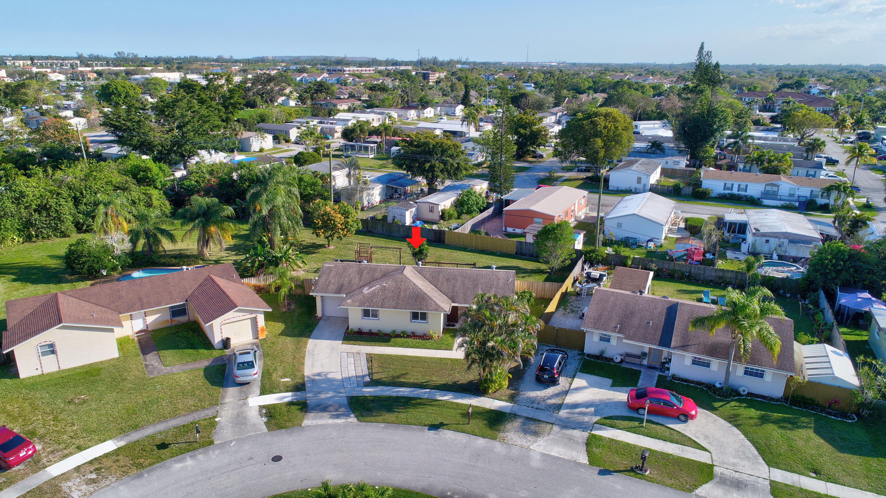 BOCA TRAILS PLAT 1 LOT 72 - Residential