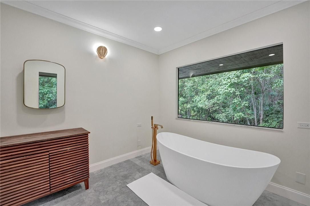 Acreage & Unrec - Residential