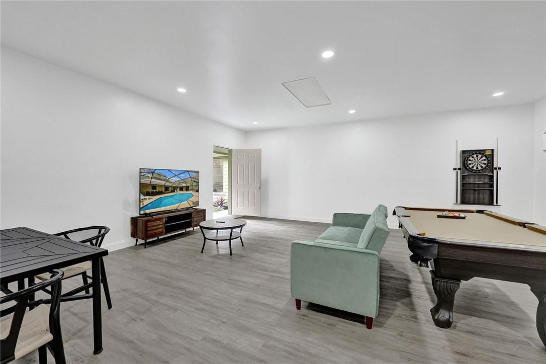 Acreage & Unrec - Residential