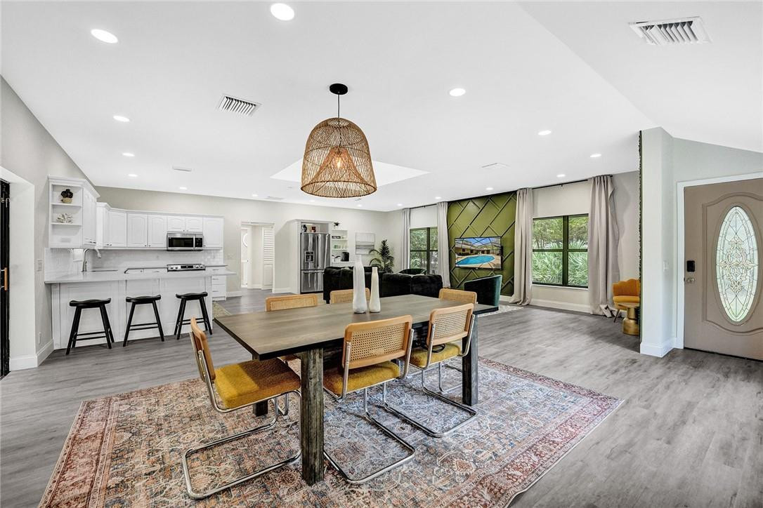 Acreage & Unrec - Residential