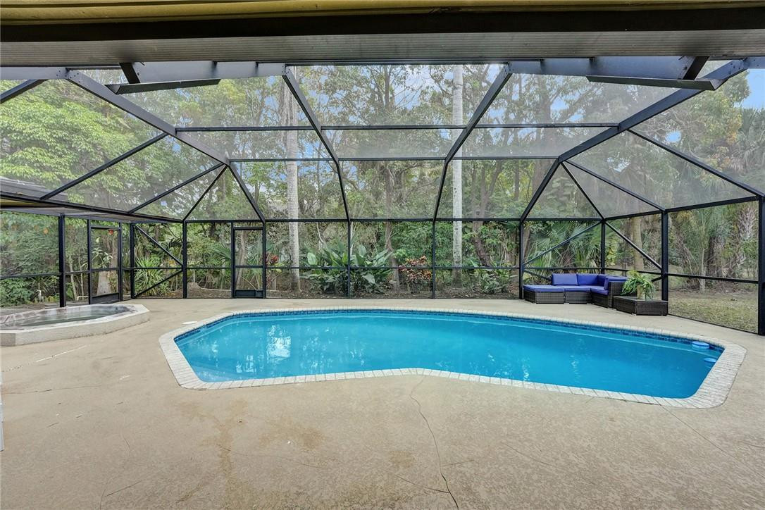 Acreage & Unrec - Residential