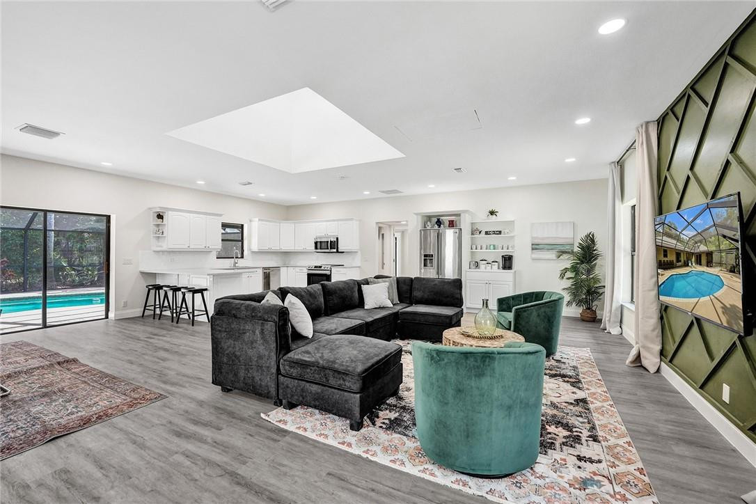 Acreage & Unrec - Residential