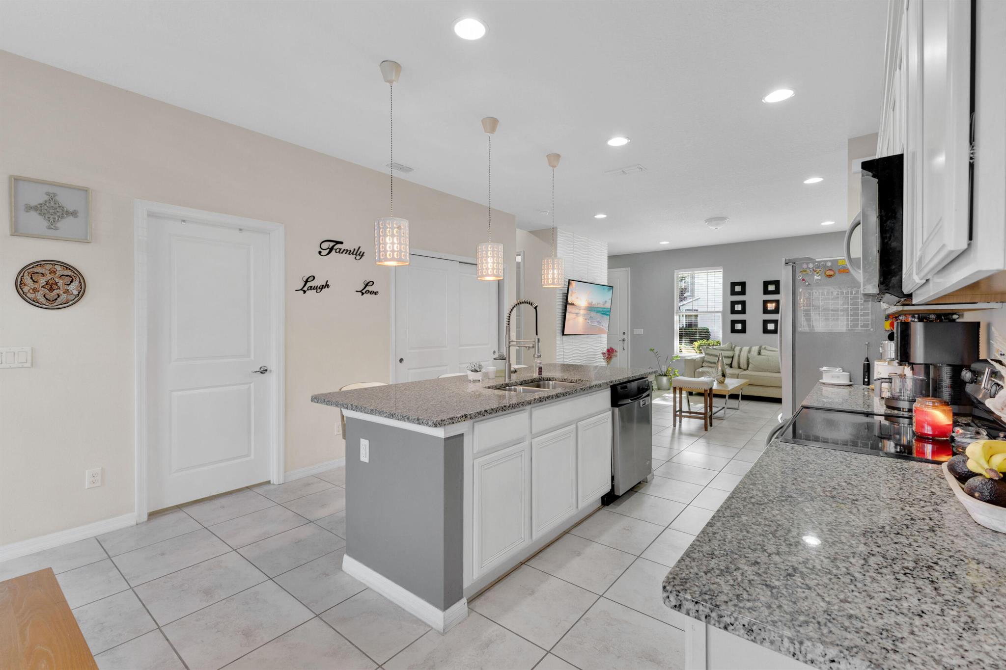 LAKESHORE AT NARCOOSSEE - Residential Lease