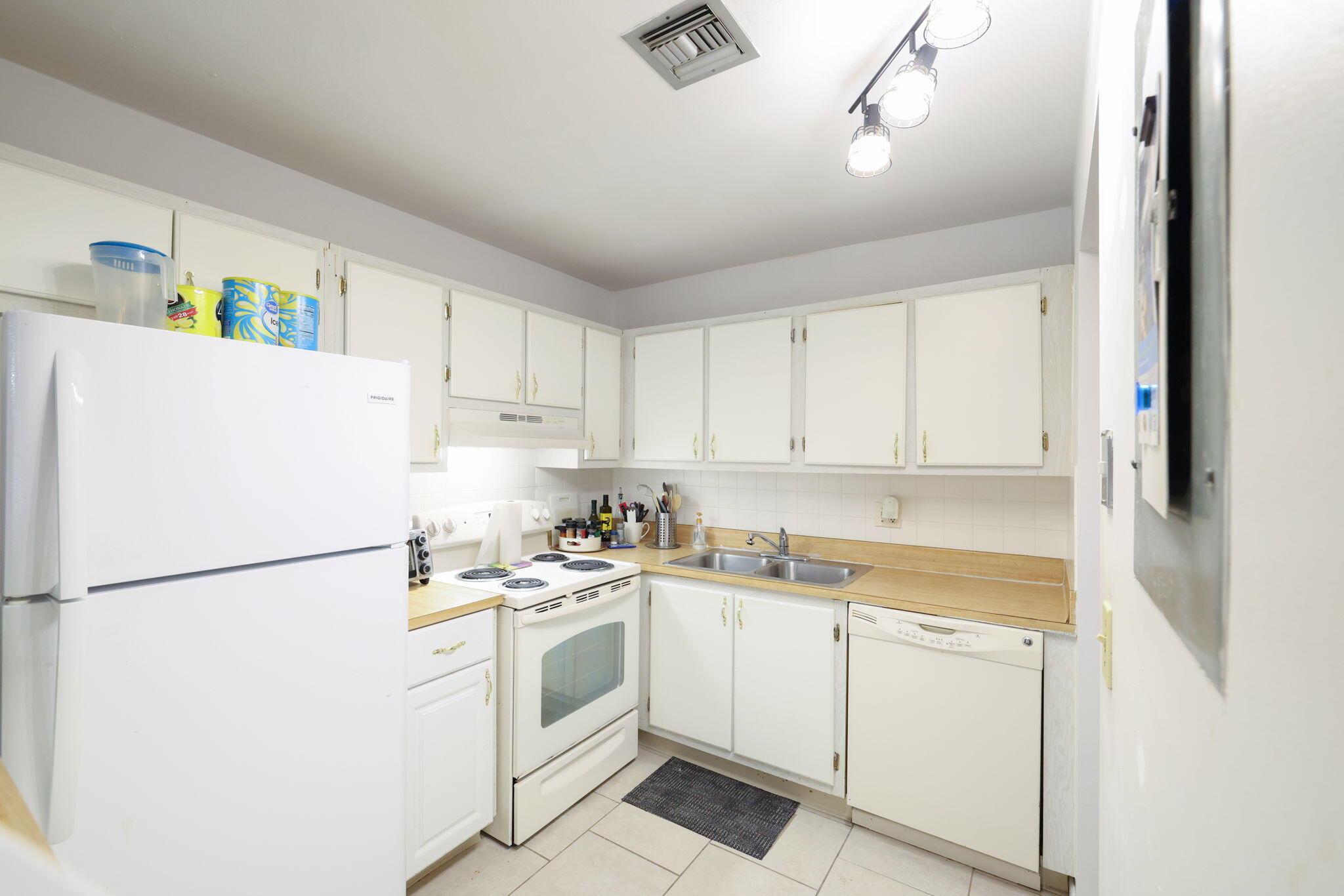HIGH POINT OF FORT PIERCE - Residential