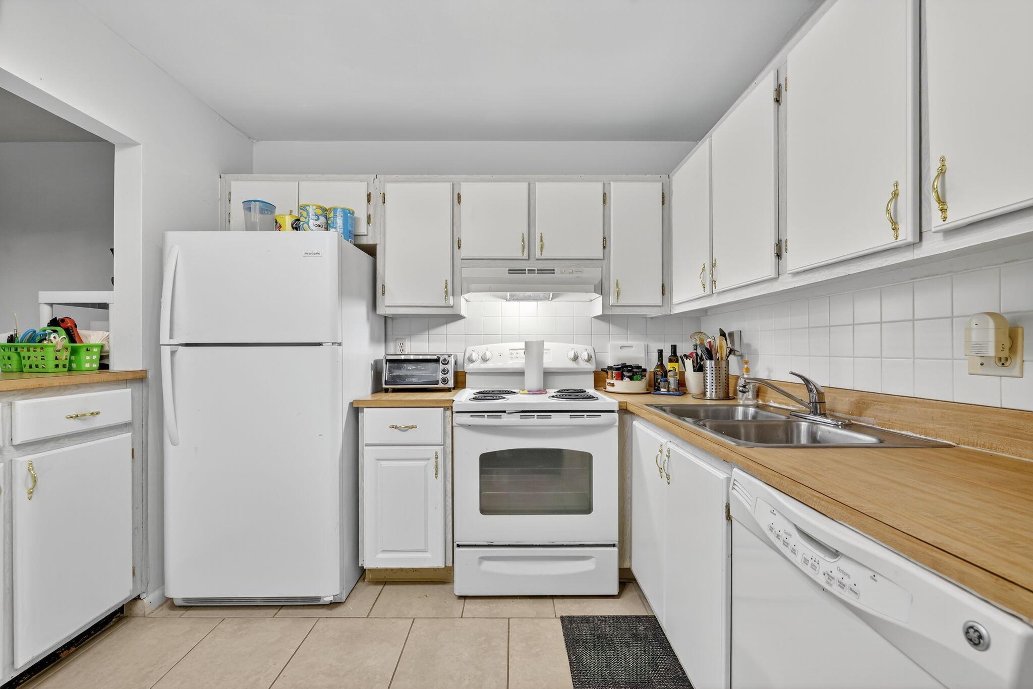 HIGH POINT OF FORT PIERCE - Residential