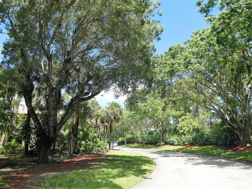 BOCA RIDGE CONDO - Residential