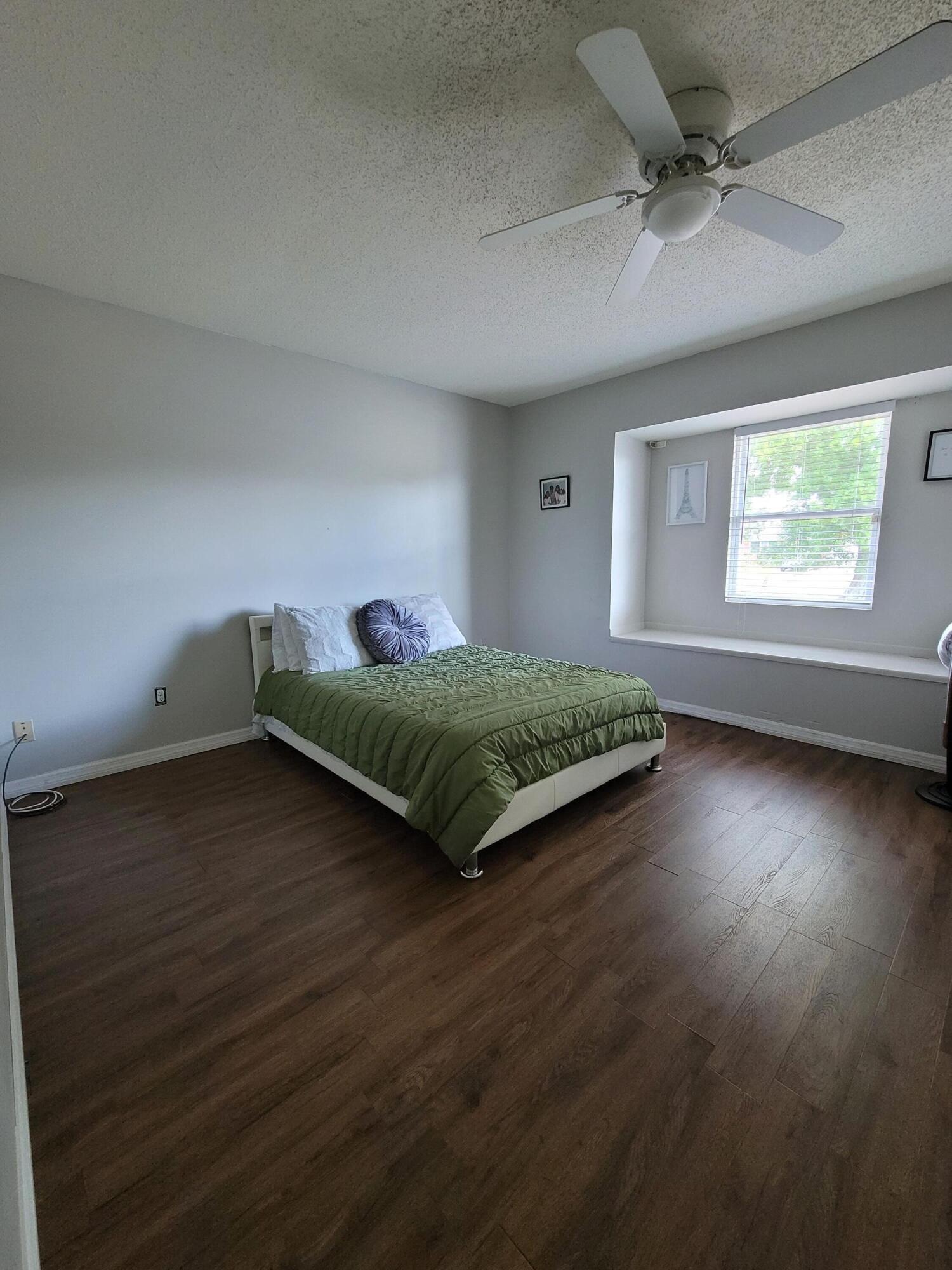 PORT ST LUCIE FLORESTA PINES UNIT 1 - Residential