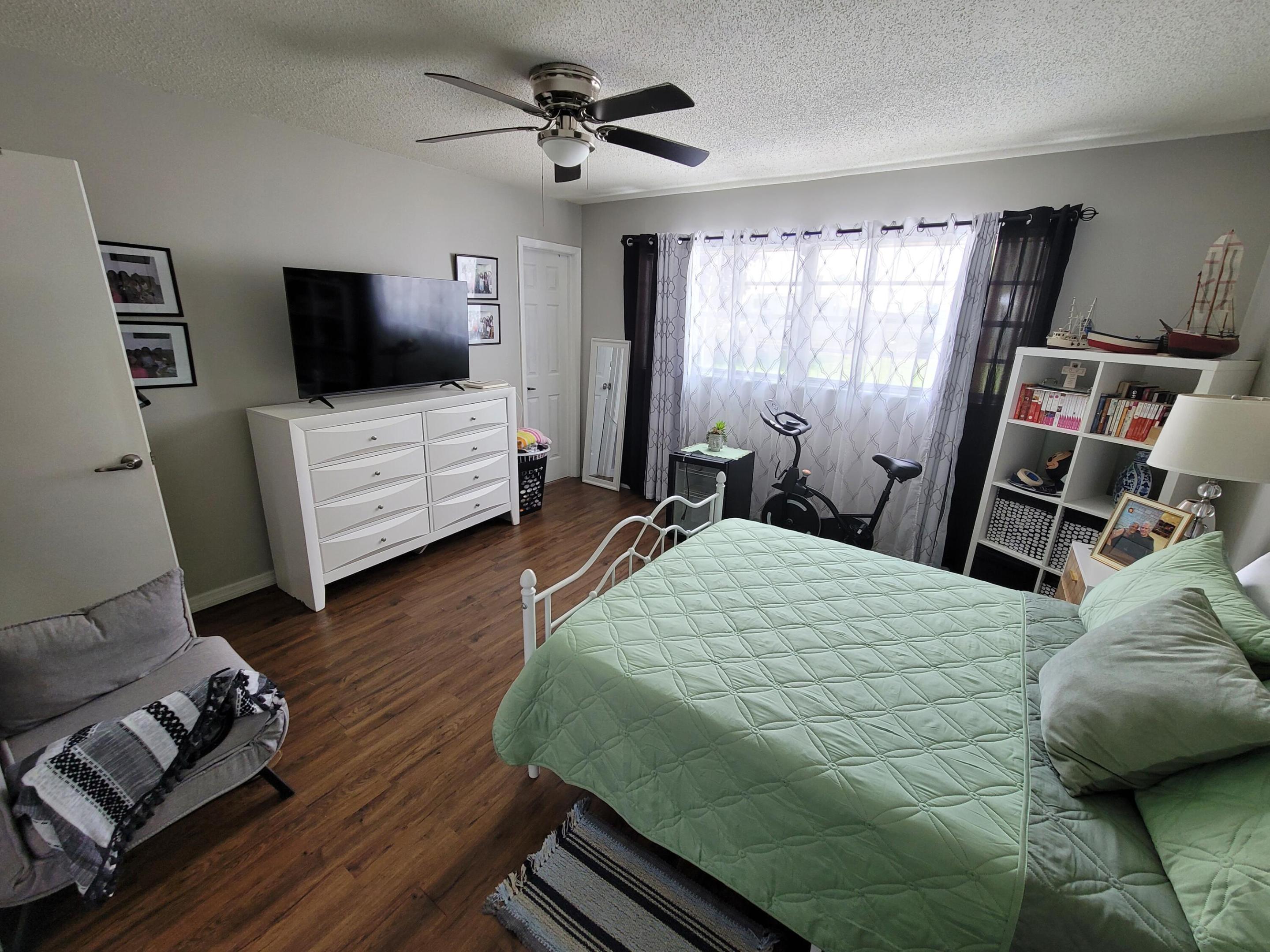 PORT ST LUCIE FLORESTA PINES UNIT 1 - Residential