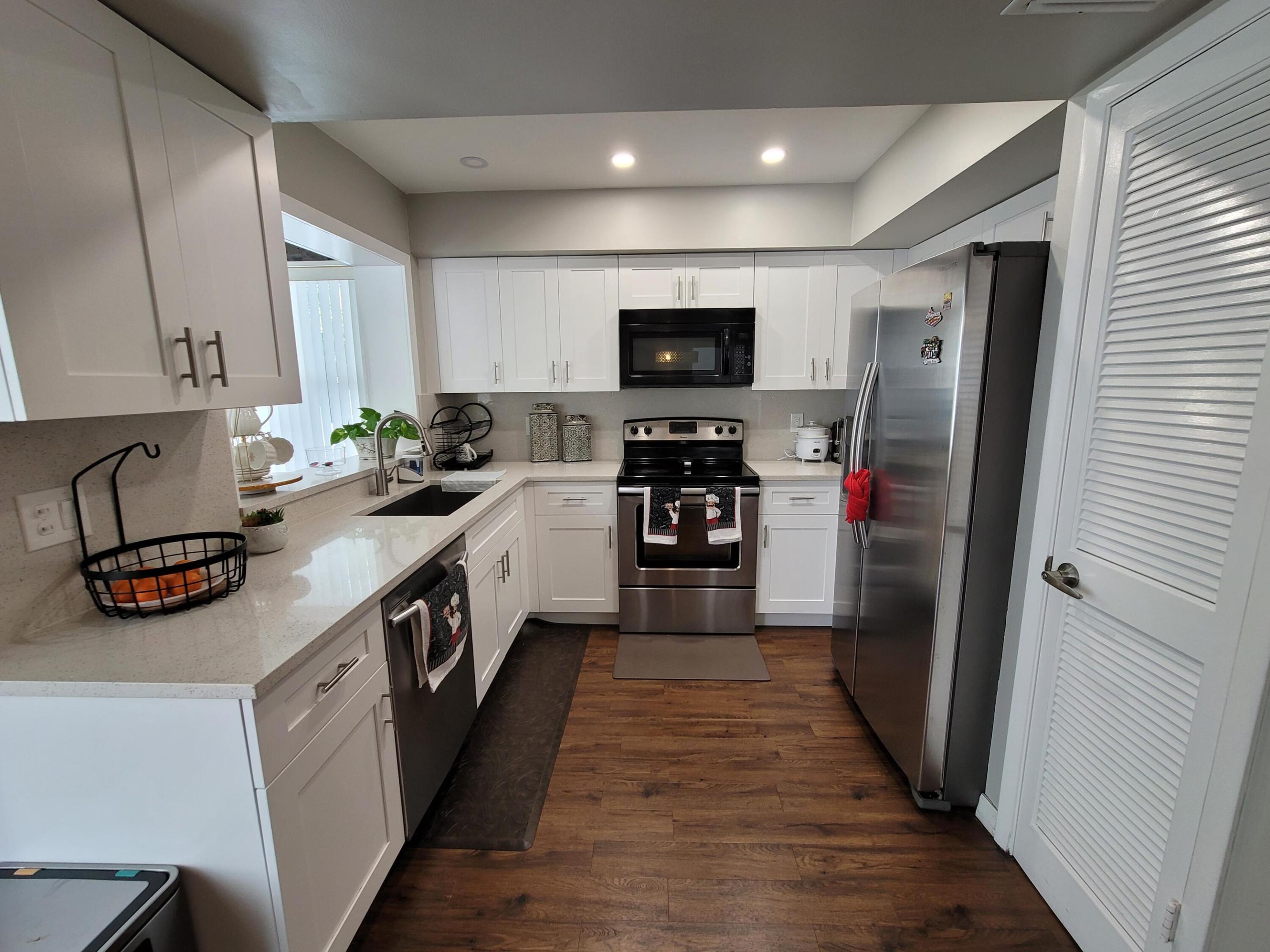 PORT ST LUCIE FLORESTA PINES UNIT 1 - Residential