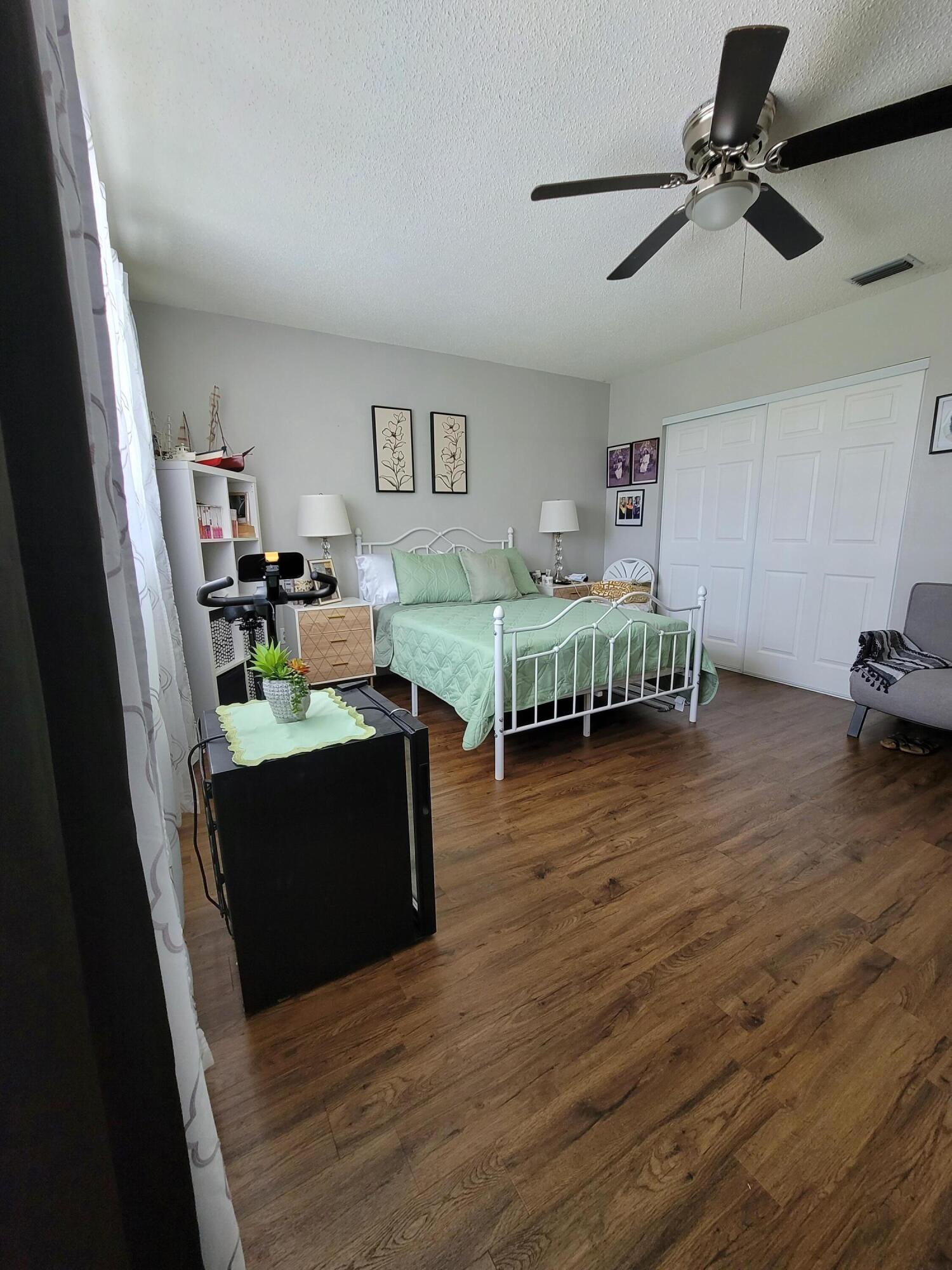 PORT ST LUCIE FLORESTA PINES UNIT 1 - Residential