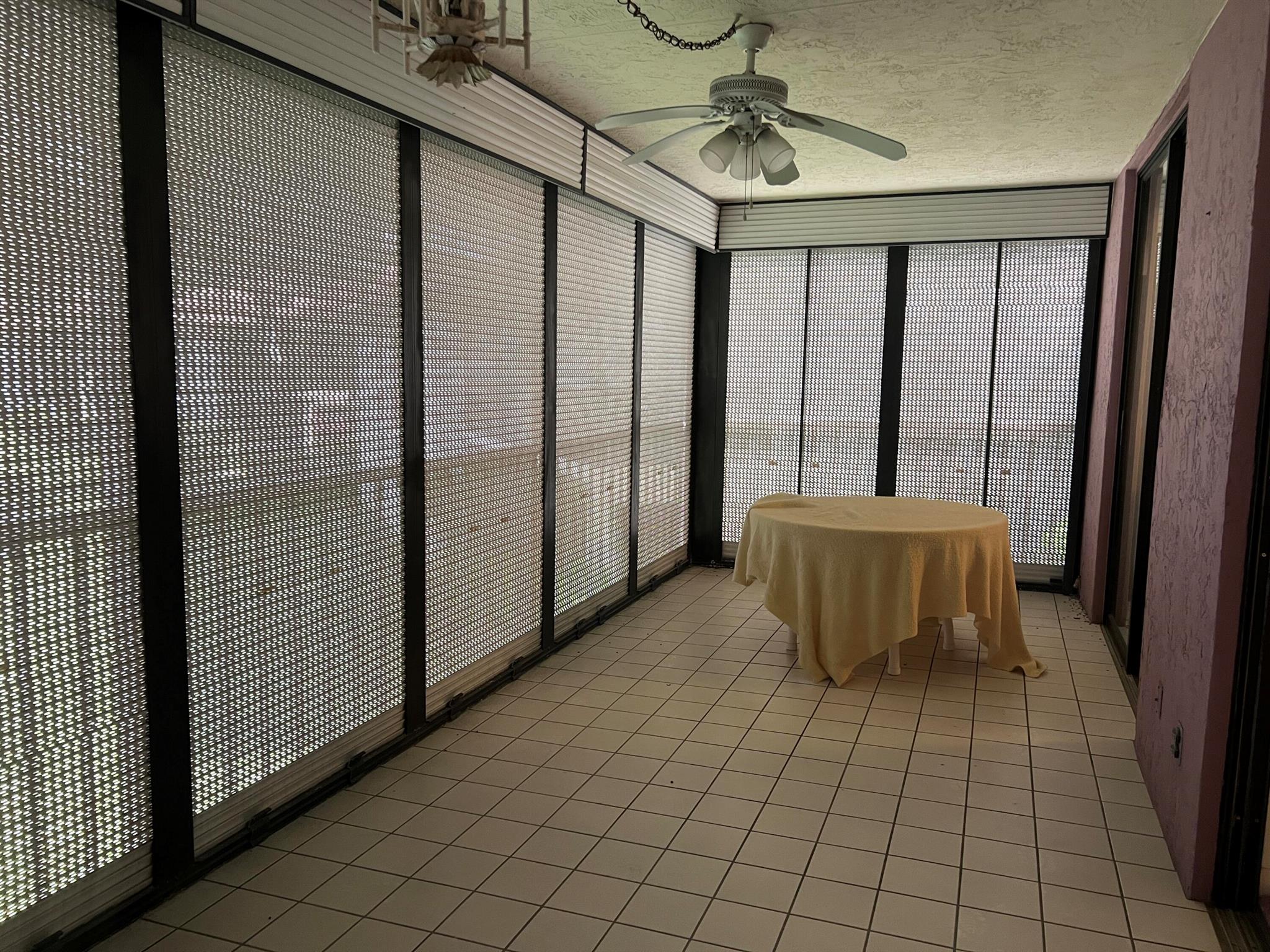 Palm Chase Lakes - Residential Lease