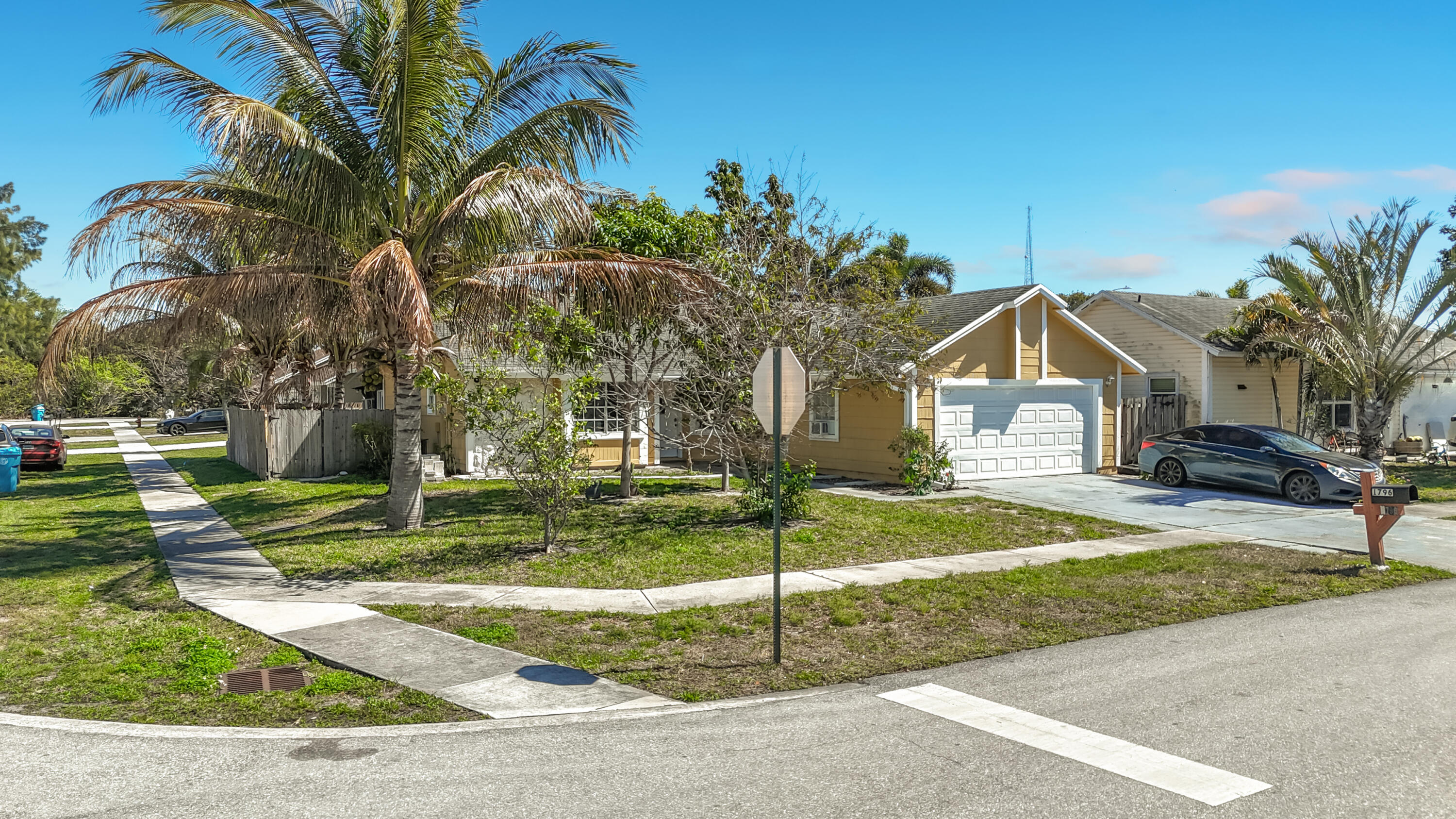 1796 Banyan Creek Circle N