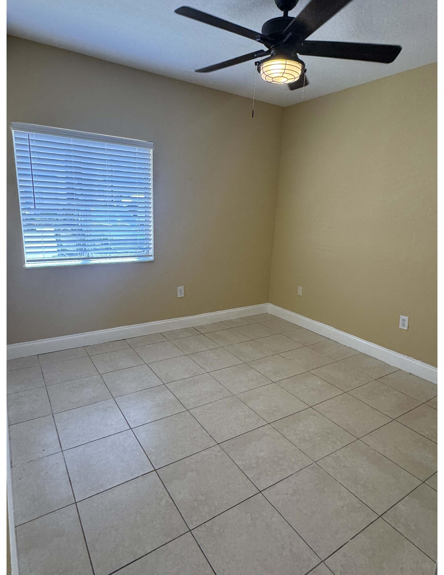 BELVEDERE ISLES CONDO NO 3 - Residential