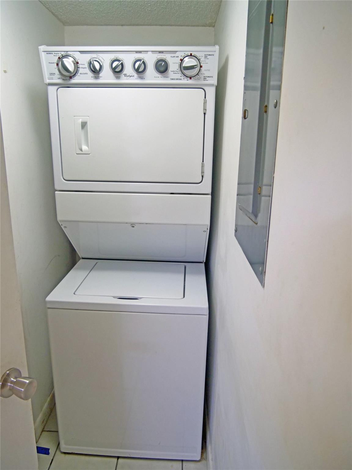 Meadowlakes Gardens Condo - Residential