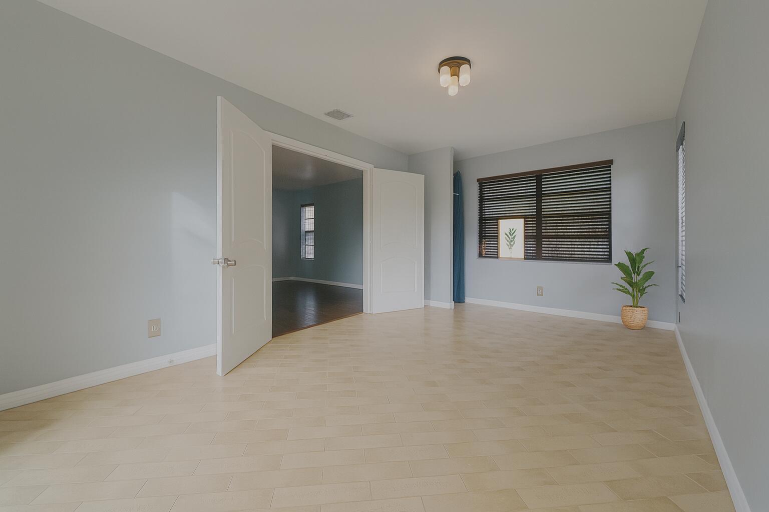 MARGATE REALTY 2 - Residential Lease