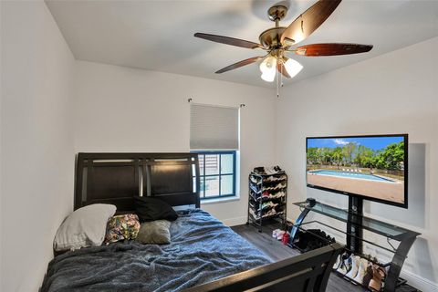 Townhouse in Plantation FL 11568 1st St St 27.jpg