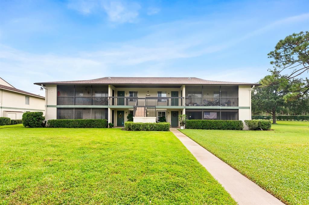 Photo of 6380 Chasewood Drive #A, Jupiter, FL 33458 (MLS # R10747923)